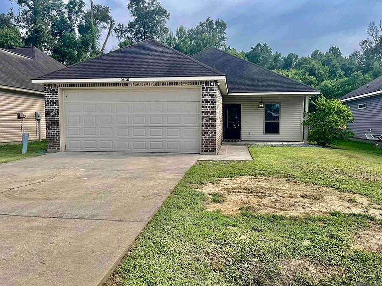 10836 Field Pointe Dr — Photo 1