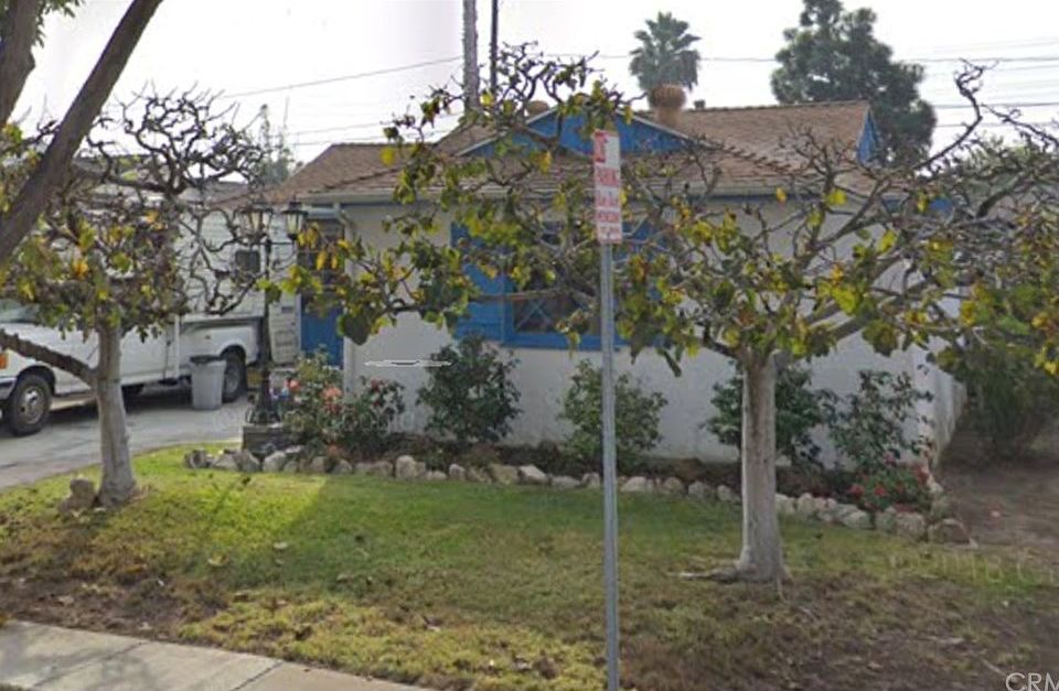 1st image of 3910 W 176th St