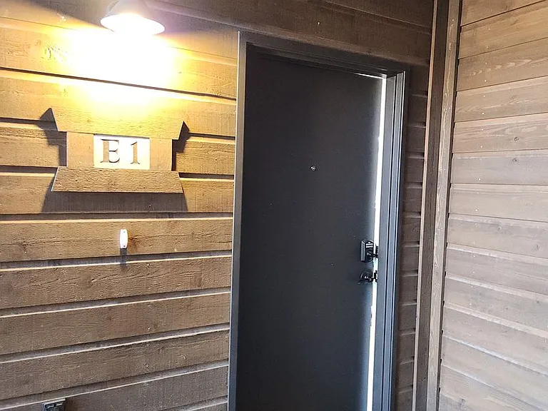 200 E Malibu Dr #E-1 — Photo 3