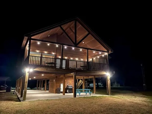 665 County Road 1895, Yantis, TX 75497