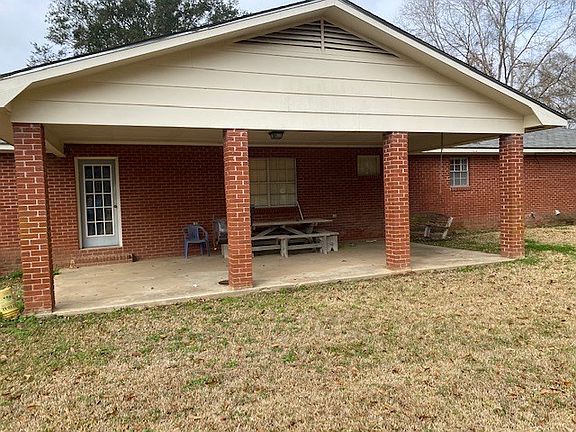 5th image of 29 Rose Hill Dr