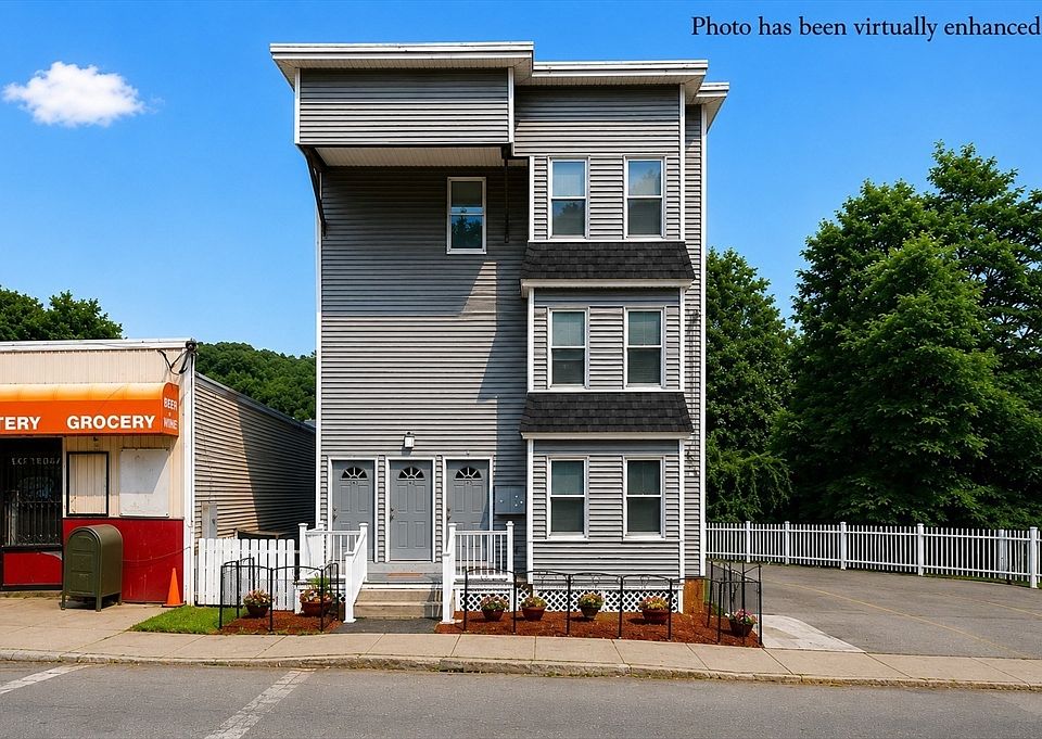 1st image of 141 Mechanic St