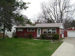 3412 Pontiac Lake Rd, Waterford, MI 48328