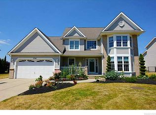 6746 Ciara Ct, North Tonawanda, NY 14120