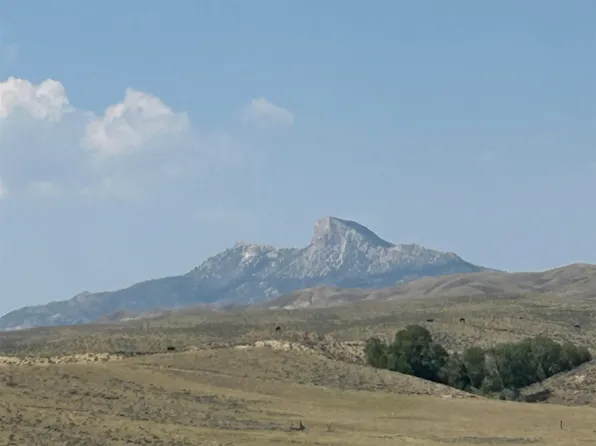 37 Quarter Horse Ln, Cody, WY 82414