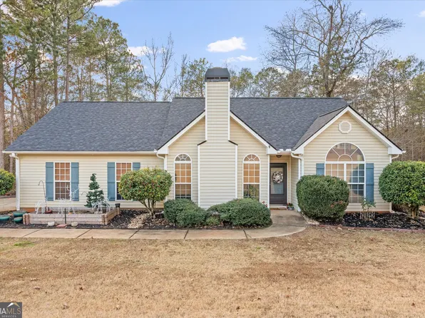 205 Hidden Brook Trl, Newnan, GA 30265