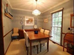 468 Hamilton Dr, Wheaton, IL 60189