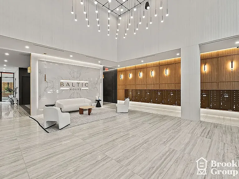 557 Baltic St #507 — Photo 10