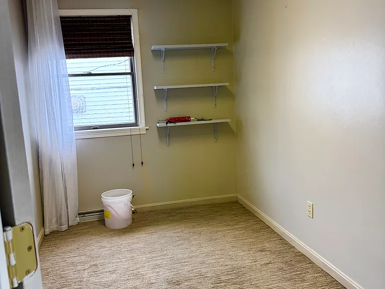 1230 Mount Rose Ave #2 — Photo 17