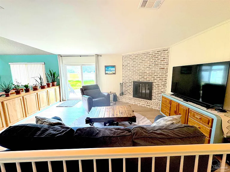 3585 Riddick Dr — Photo 14