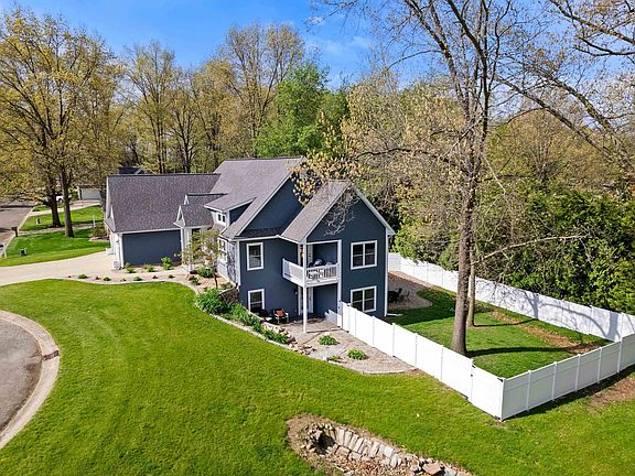 4th image of 1714 Greyfeather Ln