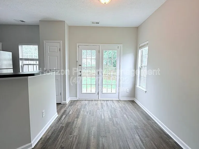 59 Berkeley Pl — Photo 5