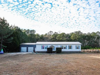 2128 Harvey Rd., Loris, SC, 29569
