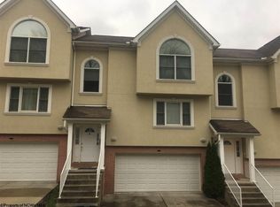 258 Palisades Dr, Morgantown, WV 26508