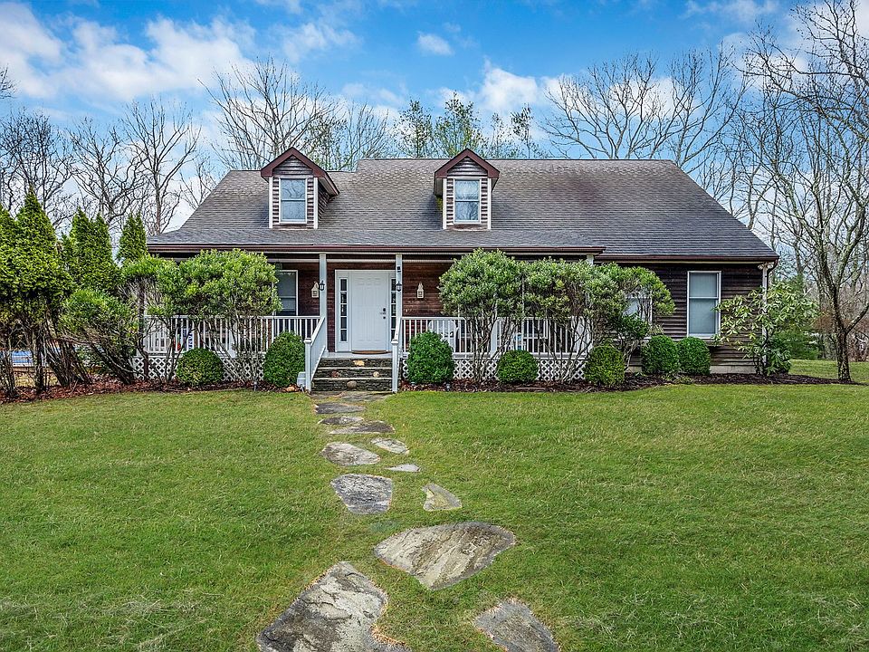 1st image of 128 Springy Banks Rd