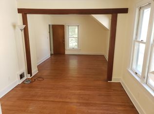 714 Sexton St #2, Aurora, IL 60505