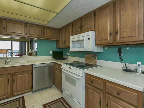 005_Kitchen