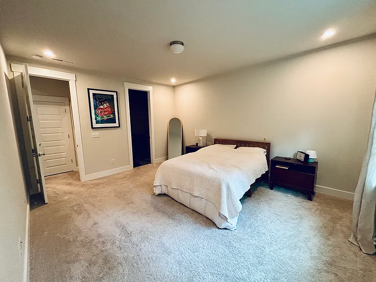 156 Norwell Ln — Photo 32