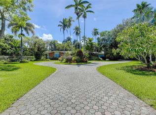 6100 SW 82nd Ave, Miami, FL 33143