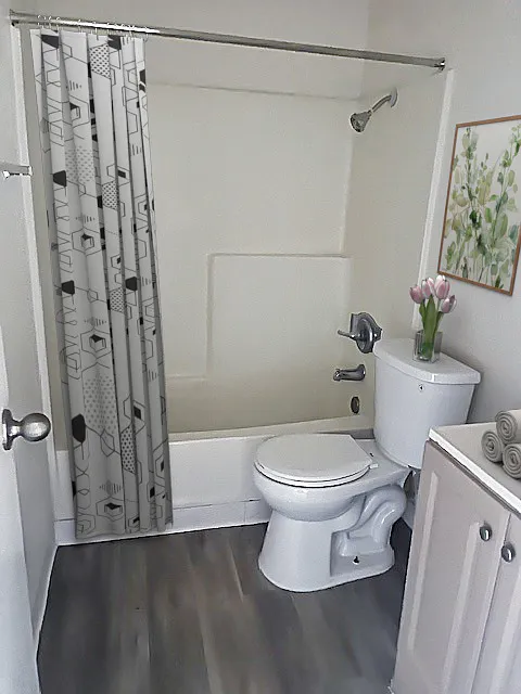 Liberty Apartments — Photo 4