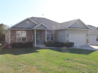 2600 James Ln, Sedalia, MO 65301