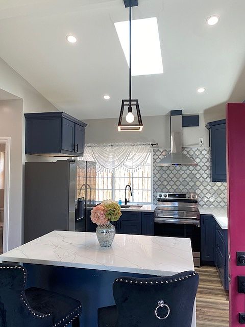 1st image of 2601A Evergreen Dr #A