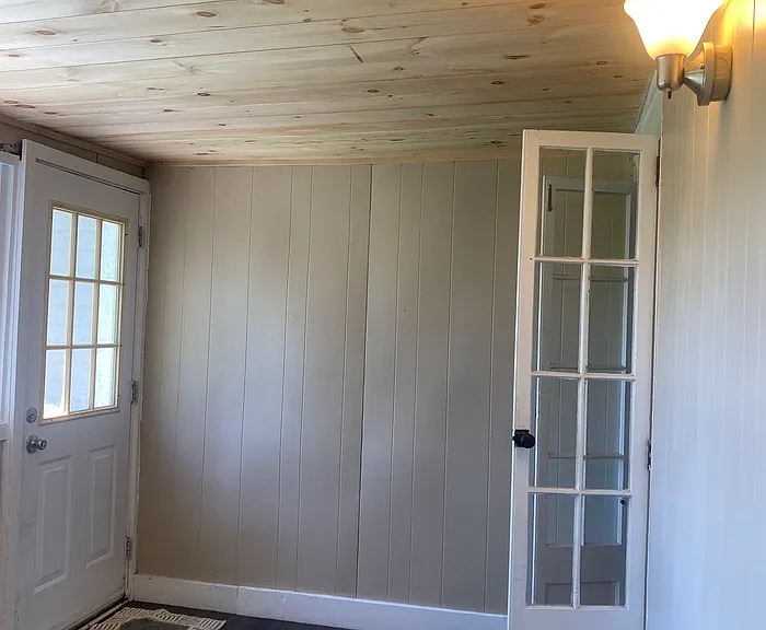1146 State St #UPPER — Photo 2