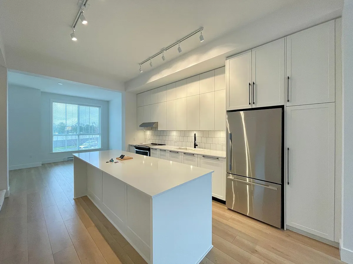Building Photo - 4656 Orca Way #75