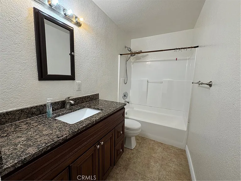 312 Silton Ave — Photo 16