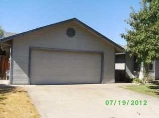 371 Elgin Ave, Lodi, CA