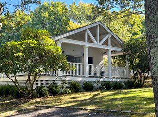 189 Waterhole Rd, East Hampton, NY 11937