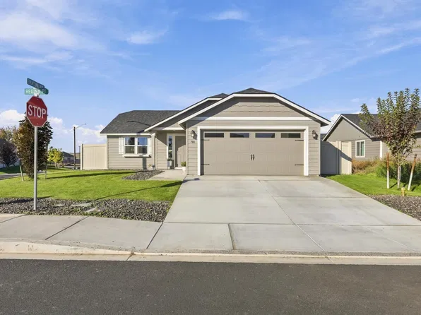 700 Regina Pl, Grandview, WA 98930