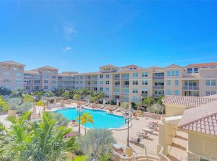 99 SE Mizner Blvd #904, Boca Raton, FL 33432