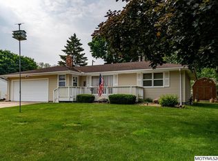 337 20th St SW, Mason City, IA 50401