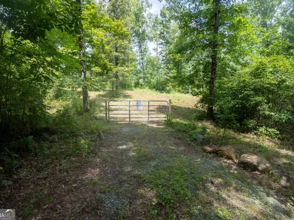 411 Poplar Grove Dr, Thomaston, GA 30286