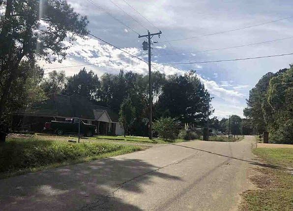 2nd image of 345 Road 1438