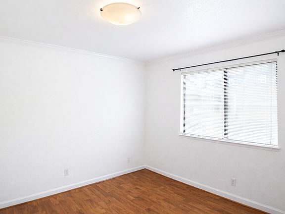 5th image of 1114 Nord Ave #19-19-19