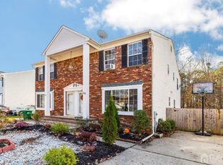 23 Brewster Cir, Old Bridge, NJ 08857