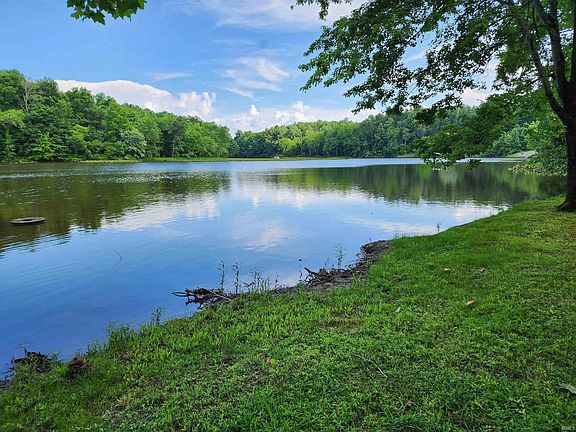 2nd image of 9 W Deer Creek Cove Ln