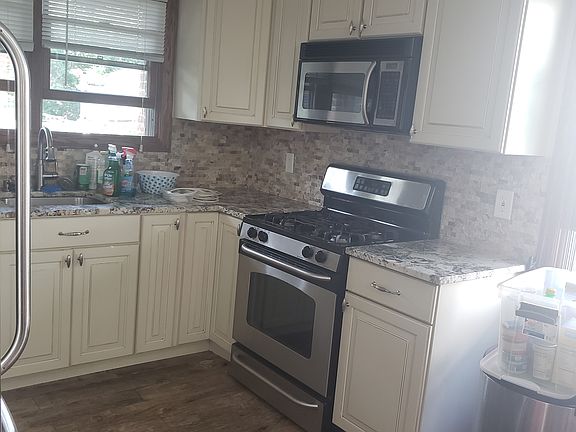 3rd image of 5700 253rd St #1F