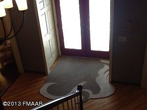 4th image of 124 Woodcrest Dr N