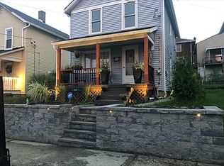 317 Division Ave, Ellwood City, PA 16117