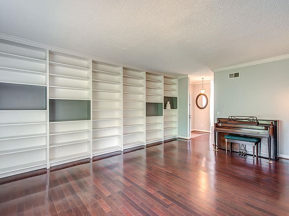 3rd image of 4487 Post Pl APT 123