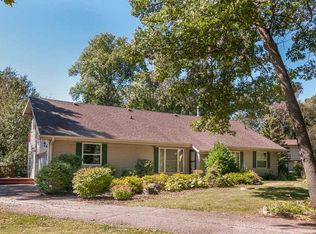 7009 Briar Ln, Sun Prairie, WI 53590