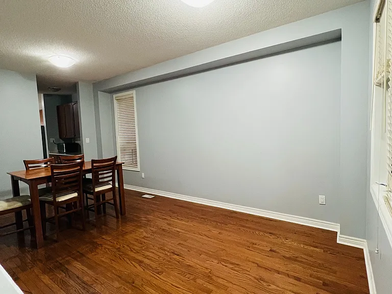 9 Shuter Ln — Photo 3