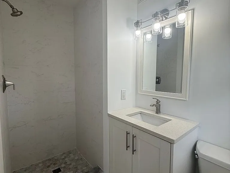 2588 Colorado St — Photo 11
