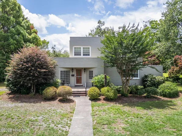 1210 Essex Drive, Wilmington, NC 28403