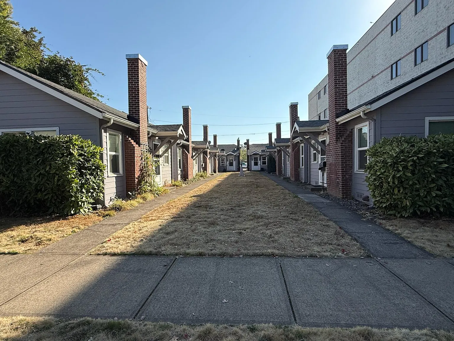 1 bed, 500 sqft, $1,200 — Photo 2