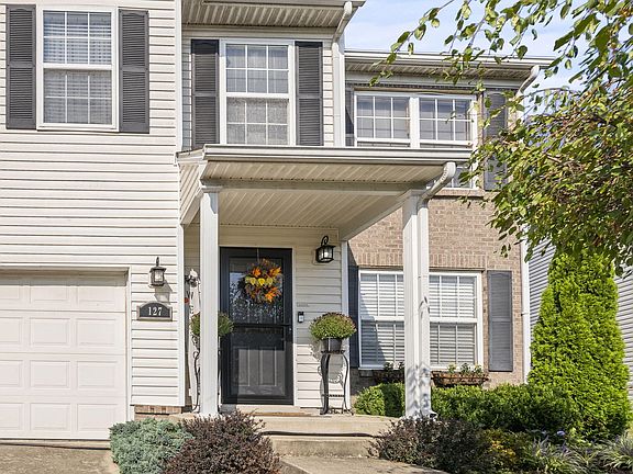 3rd image of 127 Hope Dr