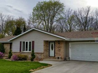 2770 S Hart Rd, Beloit, WI 53511